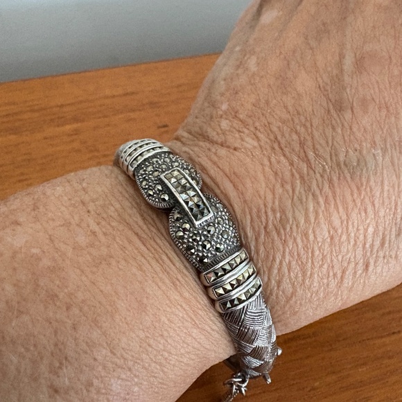 Gorgeous Marcasite Sterling Silver Bracelet - Picture 12 of 16